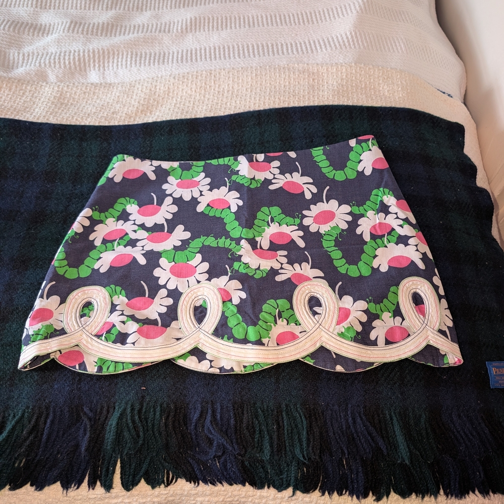 Vintage Lilly Pulitzer Caterpillar Navy Mini Skirt with Pink & Green Floral